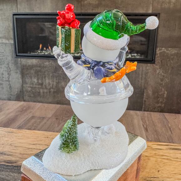 Festive Glass Like Acrylic Christmas Snowman Stocking Hanger Winter Scene Base - Picture 4 of 12
